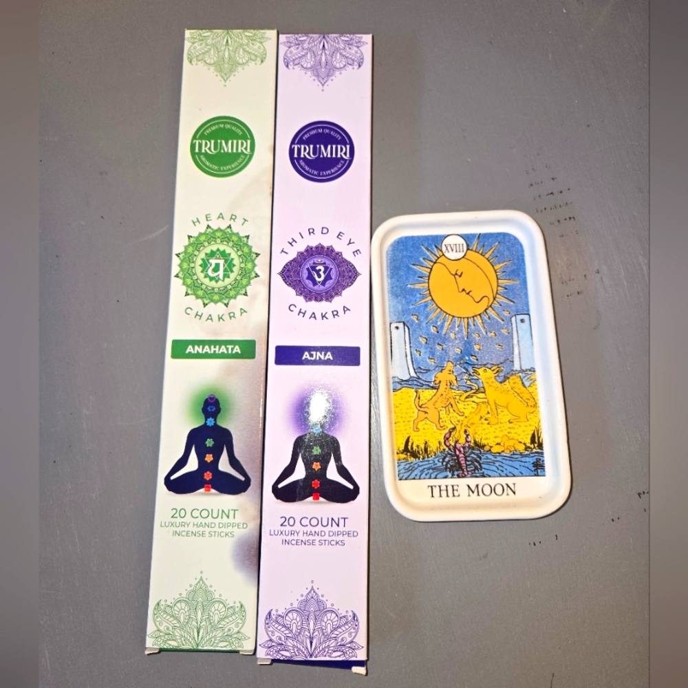 Trumiri Chakra Incense Sticks and Holder Tarot Card The Moon
